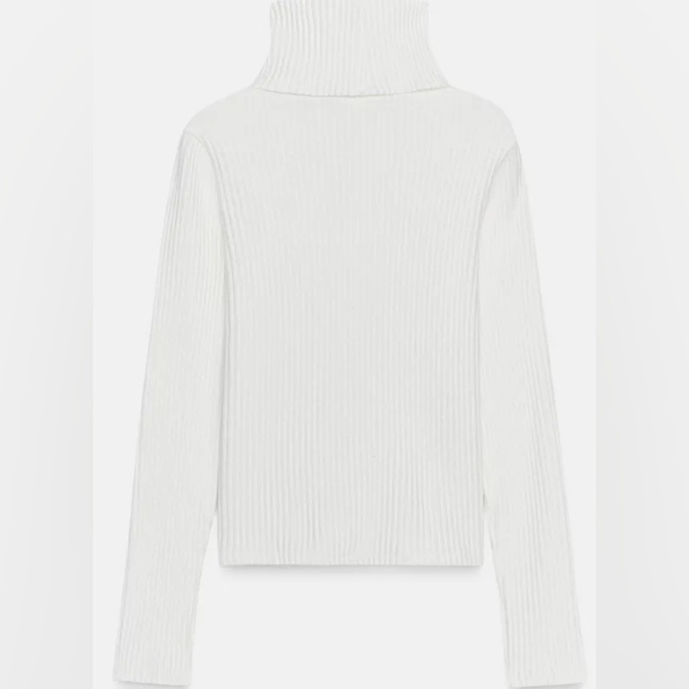 ZARA White Ribbed Crop Turtleneck Sweater